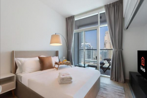 Livbnb-Modern Studio with Amazing Marina Views